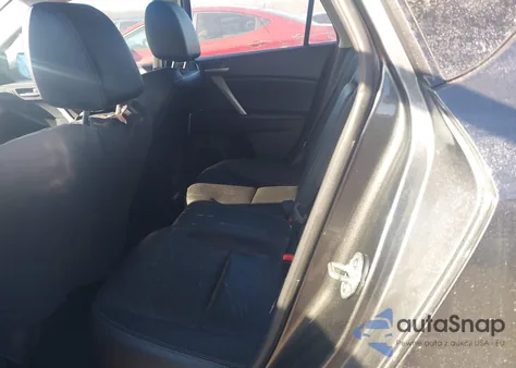 2011 Mazda Mazda3 S Grand Touring z USA, uszkodzony, nr VIN JM1BL1M63B1453370